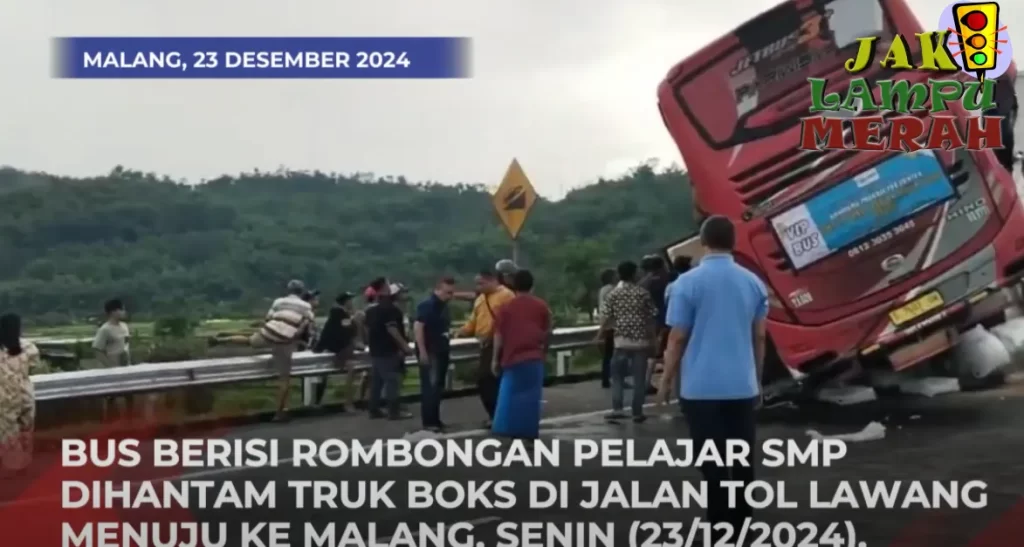 Kecelakaan Bus Pariwisata Dihantam Truk di Tol Lawang Menuju Malang 23/12/2024